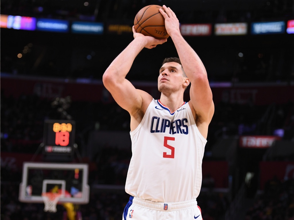 他的评价显 他的评价显